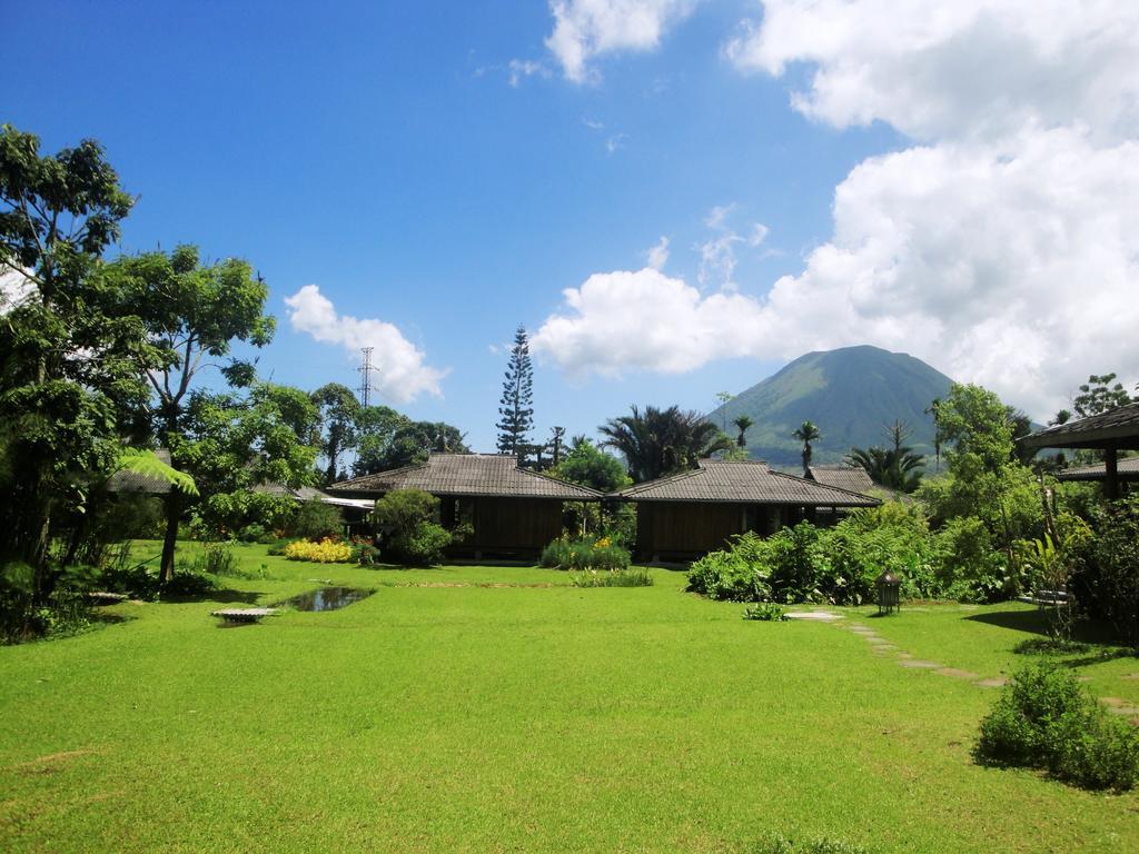 Gardenia Country Inn Tomohon Екстериор снимка