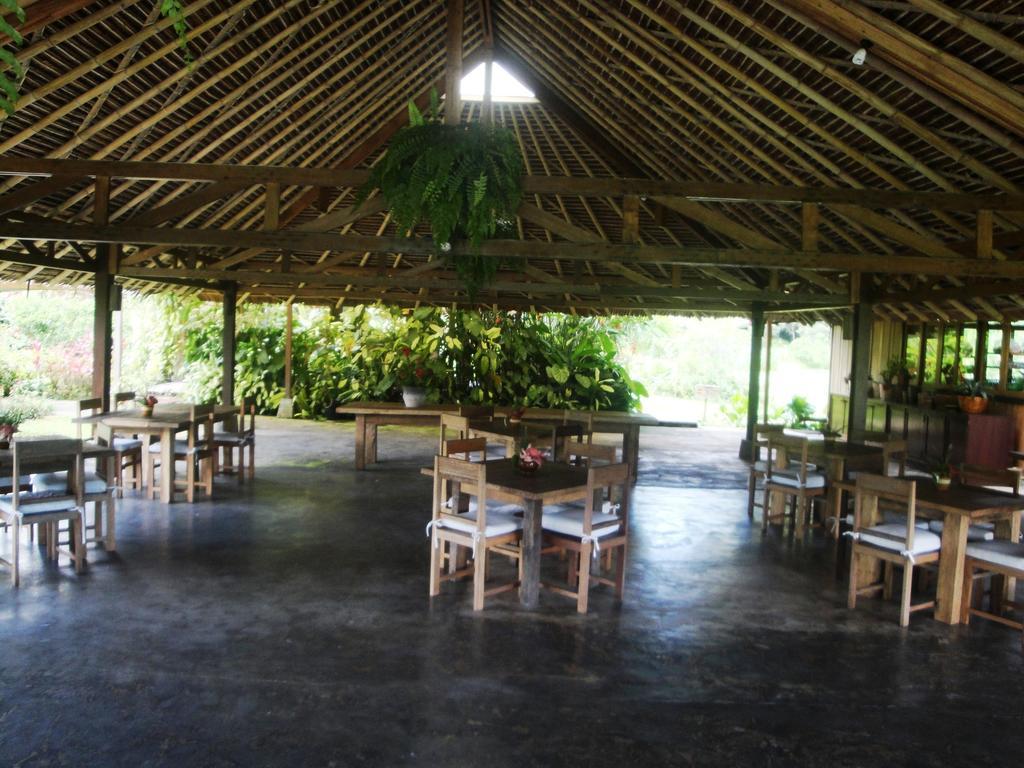 Gardenia Country Inn Tomohon Екстериор снимка