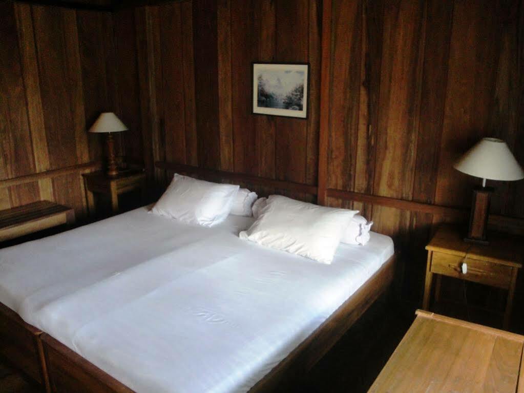 Gardenia Country Inn Tomohon Екстериор снимка