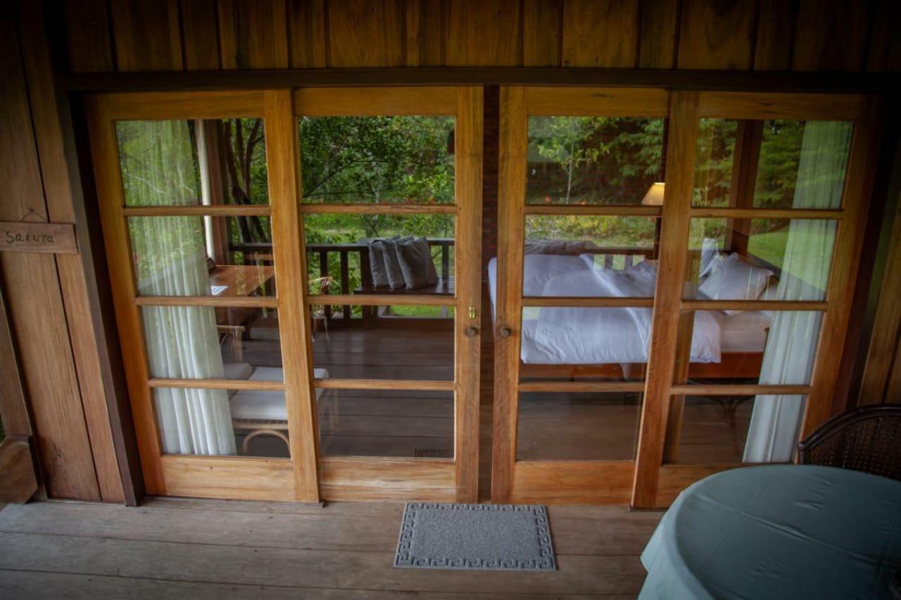 Gardenia Country Inn Tomohon Екстериор снимка